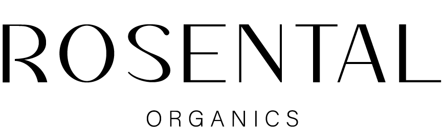 Ein schwarzes Logo zeigt "ROSENTAL ORGANICS" in schlichtem, eleganten Schriftzug auf weißem Hintergrund.